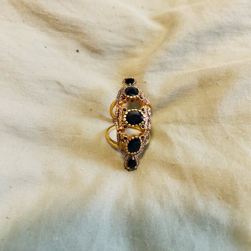 Double knuckle Gold and Black Women's Ring Sz 8